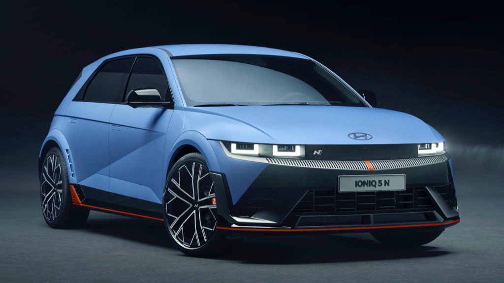 Hyundai Ioniq 5 N: Električna zverina prihaja na ceste