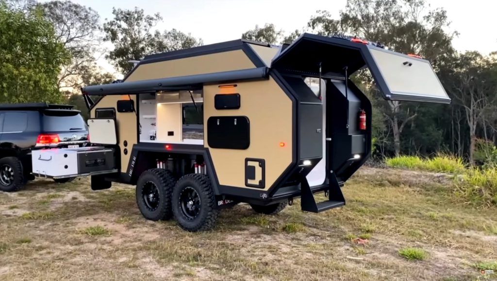 Bruder Expedition EXP: Prikolica za&nbsp;avanturiste